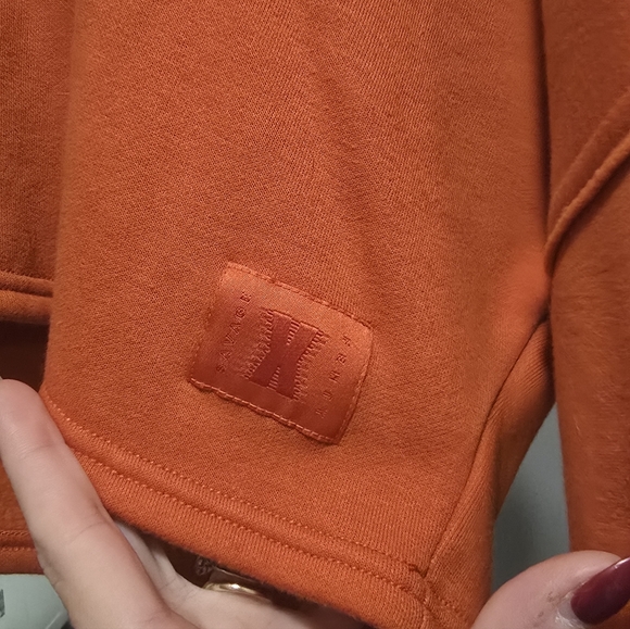 Savage X Fenty Essential Cropped Hoodie NWOT - Picture 2 of 4